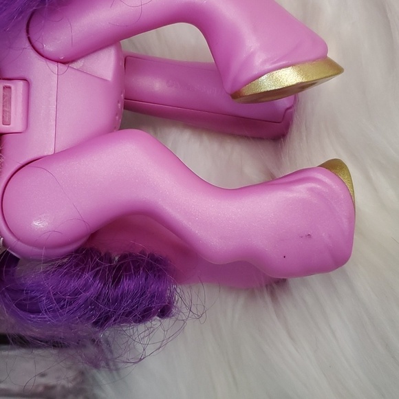 My Little Pony: A New Generation Singing Star Princess Petals Pony Pegasus 8" - Picture 9 of 14